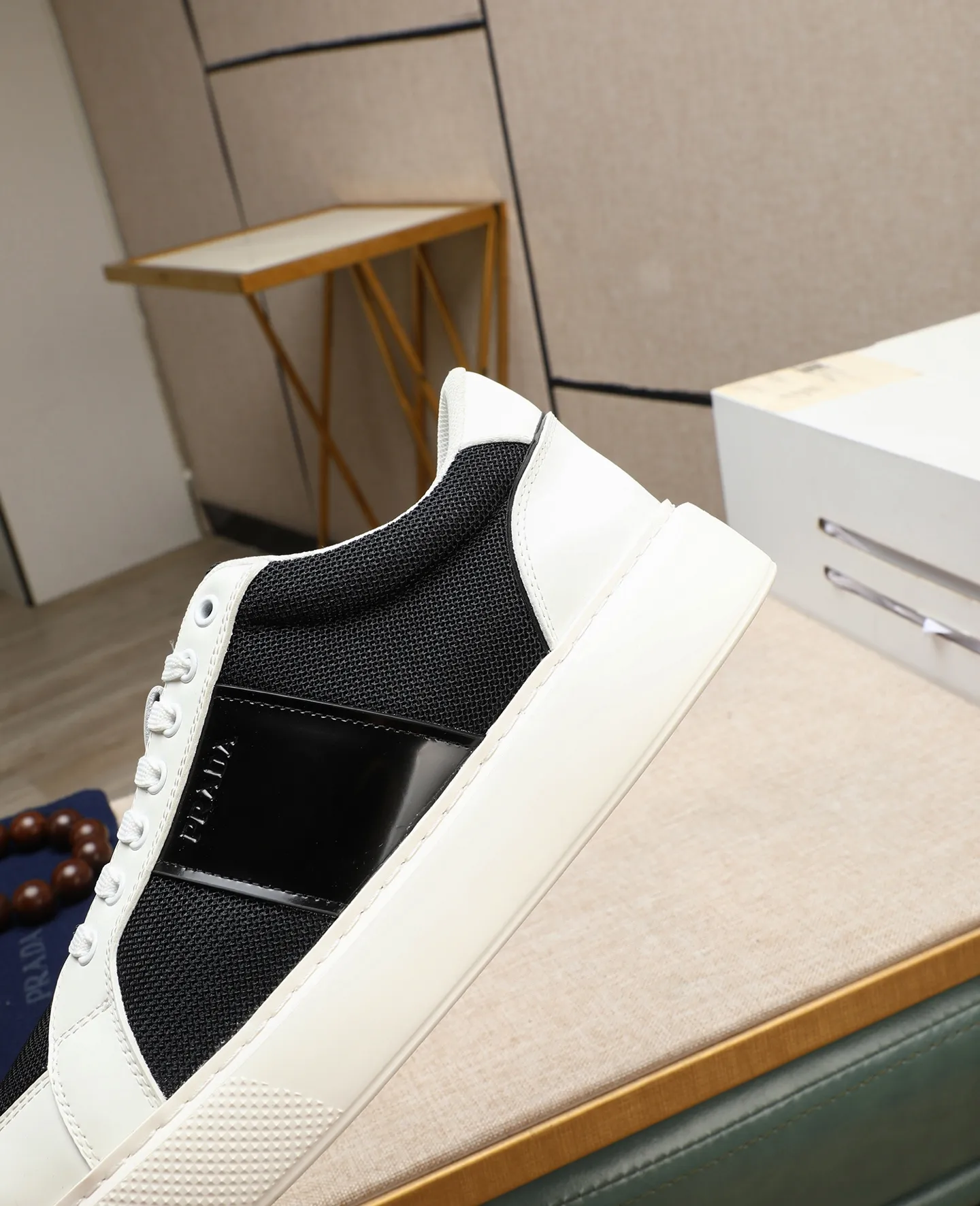 Men's shoes 💰580 [PRADA] Prada - High-end quality original order - Upper: 🔝 silk calfskin, brand canvas cloth, brand metal fasteners - Lining: mesh, foot pads; top-grade cowhide - Outsole: ultra-light TPU foam; molded outsole - Ultra-high quality control·Fine workmanship: highlighted (high-end·luxury·grade) -Size: 38-44 (45 can be customized) Wang